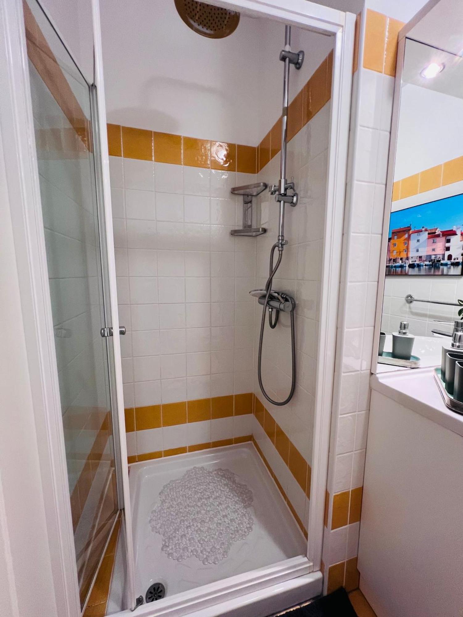 Apartment Aleks Tar-Vabriga 외부 사진